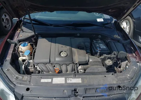 2013 Volkswagen Passat 2.5L Se from USA, damaged, VIN 1VWBP7A31DC139187